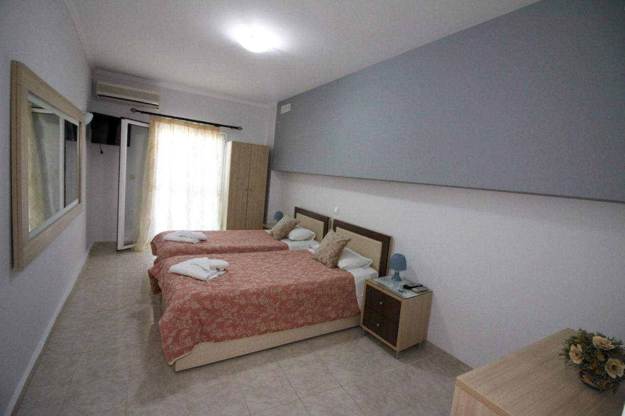 Santa Barbara Lakis Apartments Perivólion Esterno foto